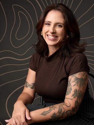 Lourdes Corsi — Especialista em Orientação Parental